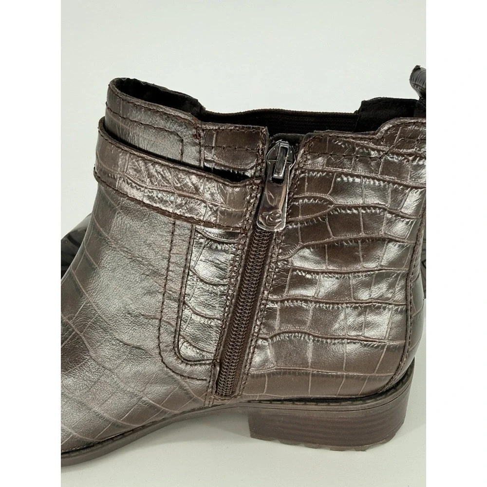 Easy Spirit Martha Stewart Brown Croc Rae Ankle Booties 8.5W Round Toe Zipper